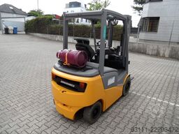 Jungheinrich TFG 320 - Freihub - weiße Reifen