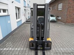 Jungheinrich EFG 216k - neue Batterie - Triplex