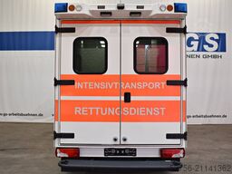 Mercedes-Benz MC 519 CDI RTW Rettungswagen