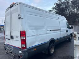 IVECO DAILY  35c17
