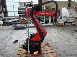 KUKA KR 16