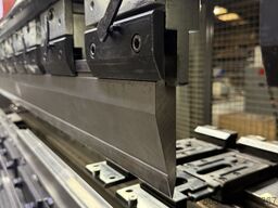 AMADA HFE M2 100-3