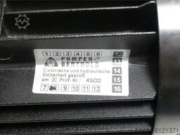  Pumpen-Berthold CHI 4-60A-W-G-BQBE Universalpumpe SN:0795157
