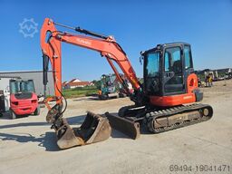 Kubota KX 057