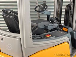 Jungheinrich EFG 215 - Service Neu - nur 2778 Std. Batterie 87%