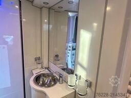 MERCEDES-BENZ Pferdetransporter