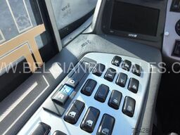 Irizar I6 12.35 / Lift