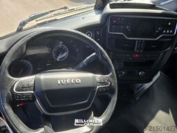 Iveco SWAY 460 CENTINATO 7,40 SPONDA RETARDER