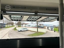 Steinsberger 3-Pferdeanhänger XXL Pferdeabteil