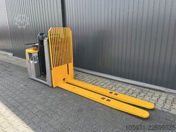 Jungheinrich ECE320