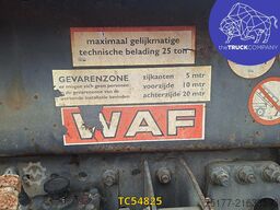 Mercedes-Benz Actros 3235