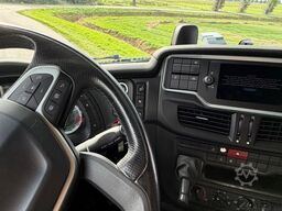 Iveco S-WAY