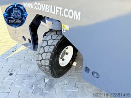 Combilift C4500 GAS TRIPLEX 8400 WIDE POSITIONER