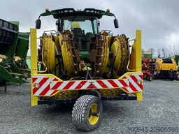 John Deere 8700