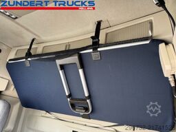 Volvo FH 460  GLOBETROTTER,IPARCOOL,2 TANKS, 2 BEDS