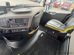 Volvo FH 16.750 8x4 HIAB 638 E-8 + JIB 150X-6