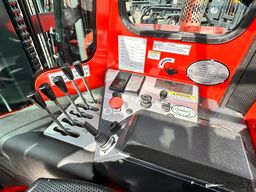 Combilift C4000 / GAS / TRIPLEX / 9300MM /LIKE NEW