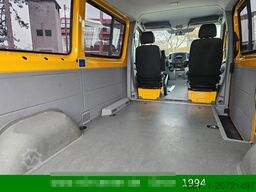 VOLKSWAGEN Crafter Kombi 35 mittel L2H1 Fensterbus Ahk.3,5t