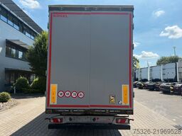 KÖGEL Curtainsider Mega