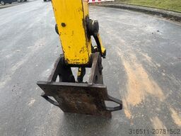Komatsu PW130-7K