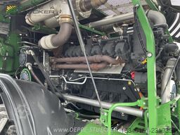 John Deere 9700i