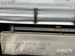 Schmitz Cargobull Curtainsider Standard Faltwandtür rechts