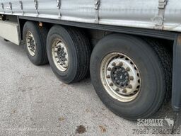 Schmitz Cargobull Curtainsider Standard Faltwandtür rechts