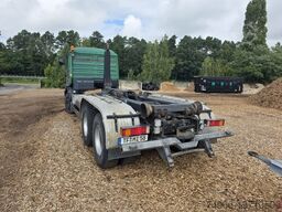 MAN MAN 26 403 F2000 Abrollkipper Meille 6X4