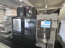 HAAS VF-4SS vertical machining center