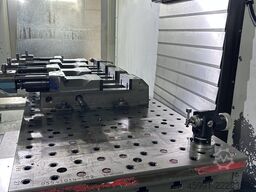 HAAS VF-4SS vertical machining center