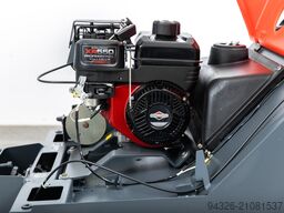 Hako Sweepmaster P800 Benzin - 2017y