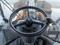 CASE 1121 G Evolution