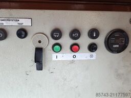 Holland Lift G-300DL30/S Diesel, 4x4x4 Drive, 33.5m Working Hei