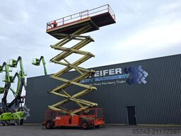 Holland Lift G-300DL30/S Diesel, 4x4x4 Drive, 33.5m Working Hei