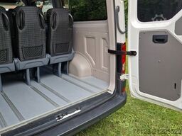 MAN MAN TGE 9 Sitzer Airlineboden Handicap Crafter