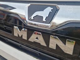 MAN MAN TGE 9 Sitzer Airlineboden Handicap Crafter