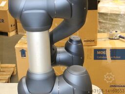 Coobot Doosan (1) M0609