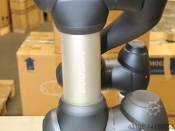 Coobot Doosan (1) M0609