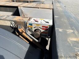 BROSHUIS MFCC-HD 3-Achs Containerchassis