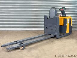 Jungheinrich ECE 225 - Service Neu - 90% Batteire