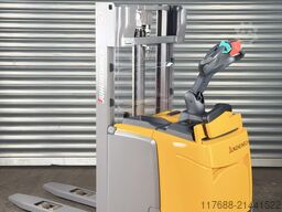 Jungheinrich ERC 214 - Triplex 4,3m - Service Neu Batterie 90%