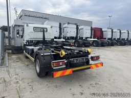 Fuso Canter 9C18 Abrollkipper 63990 Euro