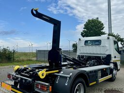 Fuso Canter 9C18 Abrollkipper 63990 Euro
