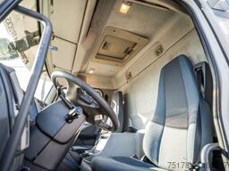 VOLVO FLH 290 +CARRIER