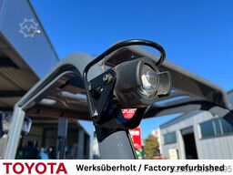 Toyota 02-8 FGF 25, Waage