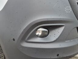 MERCEDES-BENZ Sprinter 517 Heckniederflur Vorlauffahrzeug