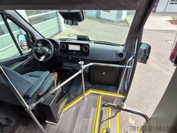 MERCEDES-BENZ Sprinter 517 Heckniederflur Vorlauffahrzeug