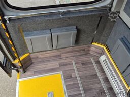 MERCEDES-BENZ Sprinter 517 Heckniederflur Vorlauffahrzeug