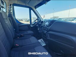 IVECO DAILY 35C18 3.0 RIBALTABILE CON GRU E RADIOCOMANDO