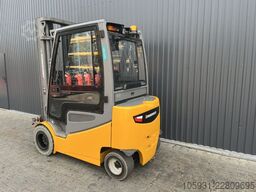 Jungheinrich EFG430k